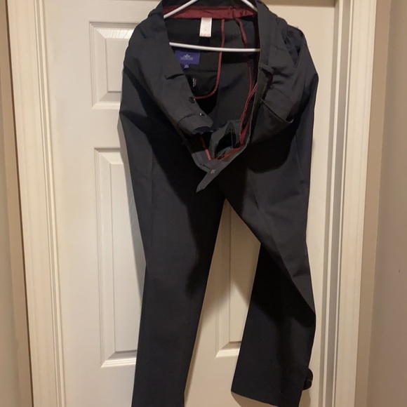 What a suit - Picture 3 of 4